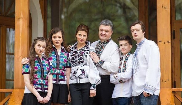 В сети разгорелся ажиотаж вокруг иконы с Порошенко: опубликовано фото