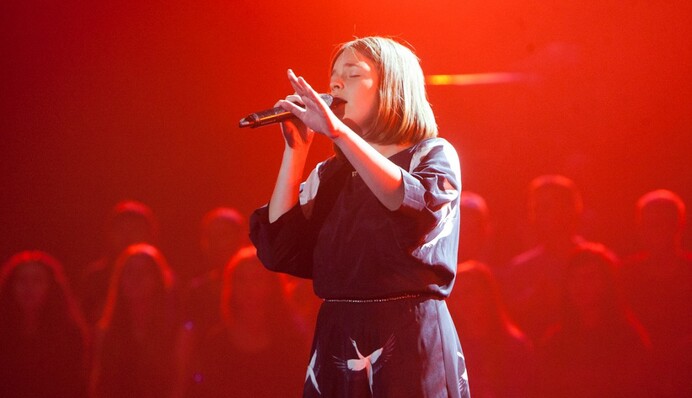 Участница популярного шоу талантов блестяще исполнила знаковую для Украины песню