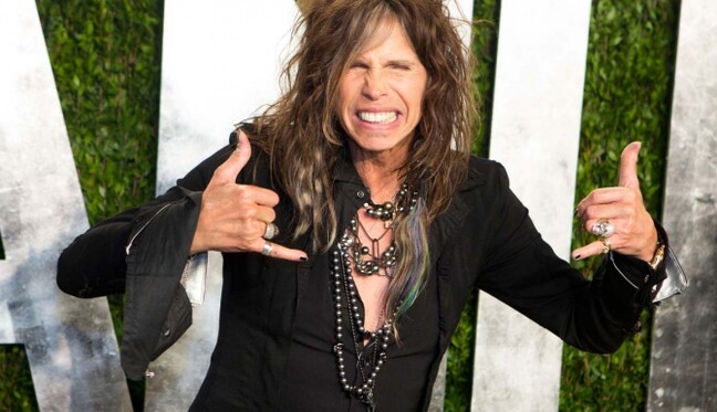 В СМИ сообщили о помолвке лидера Aerosmith и его 28-летней ассистентки