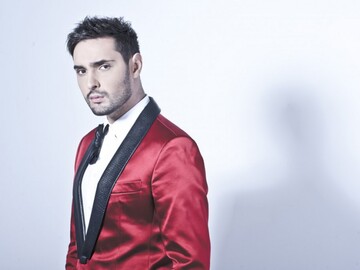 Виталий Козловский умилил сети снимком с сыном