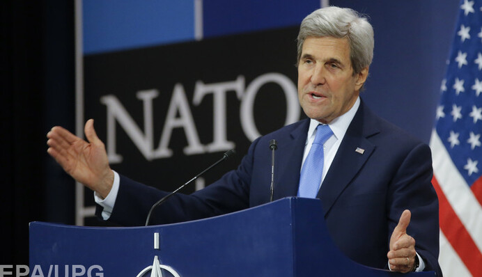 Дефіцит довіри: чому США і НАТО допомагають Україні по-різному