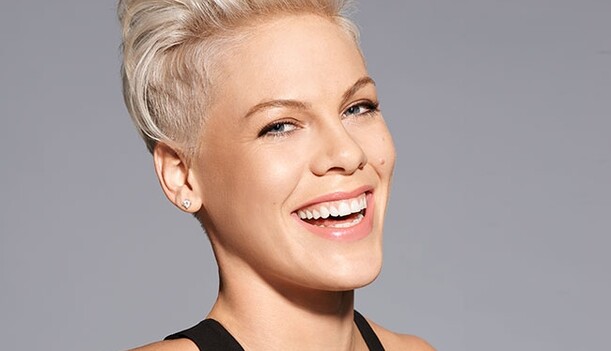 Беременная Пинк порадовала поклонников откровенным фото