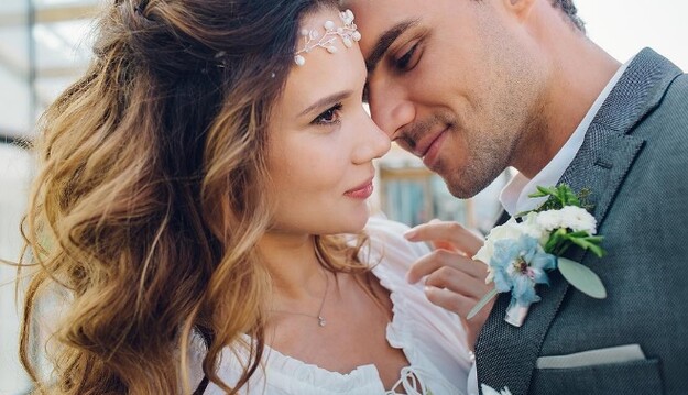 Радость со слезами на глазах: муж Галины Безрук сообщил в сети о рождении дочери