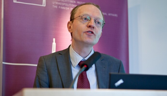 Штефан Майстер: Заходу вигідно заморозити конфлікт на Донбасі