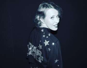 А с ребенком кто: в сети ополчились на горе-мать Ксению Собчак