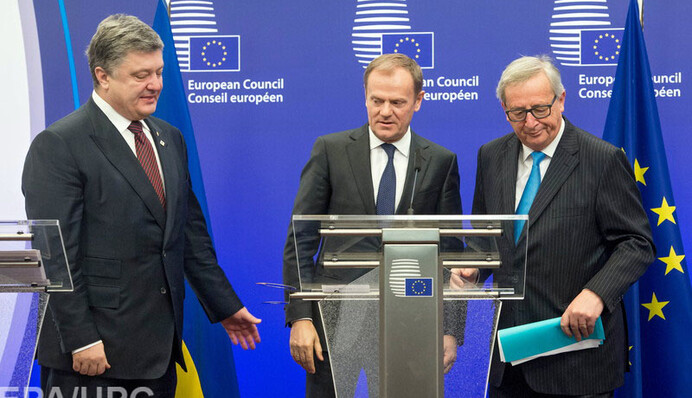 Минск, безвиз и Трамп: успехи и провалы Украины на международной арене