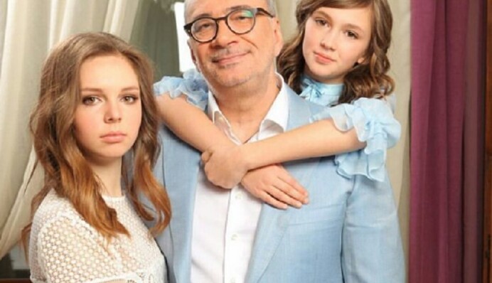 Дочка Константина Меладзе начала свою музыкальную карьеру