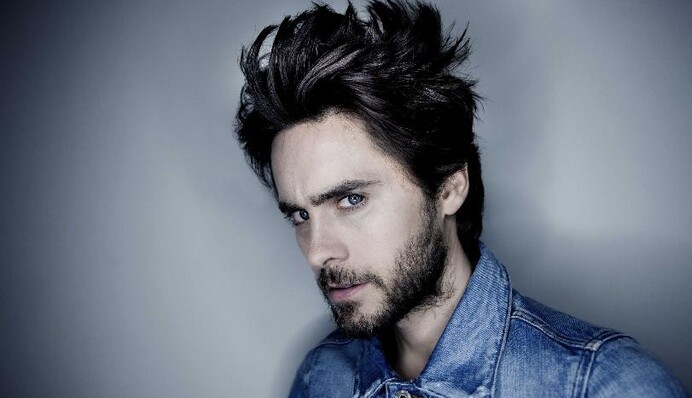 Плохой Санта: фото голого Джареда Лето произвело фурор среди фанаток