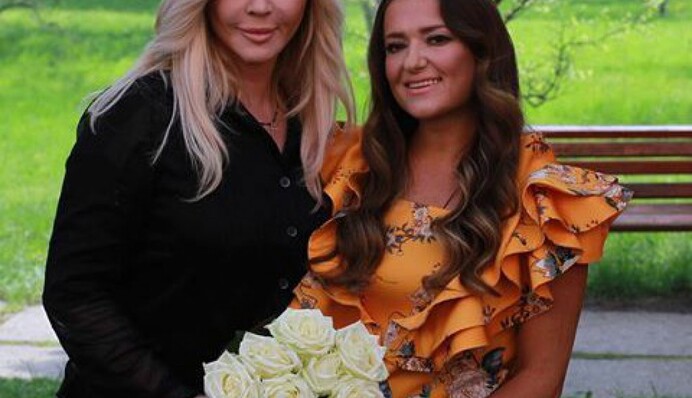 Ирина Билык и Наталья Могилевская повторили скандальный поцелуй