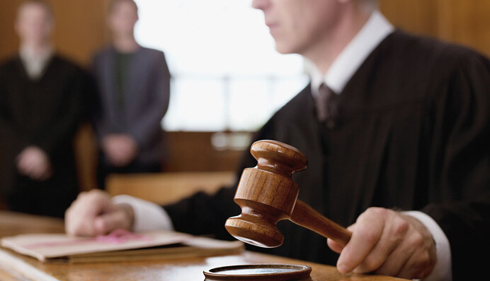 Фейковый процесс: к чему приведет судебная война между Украиной и Россией