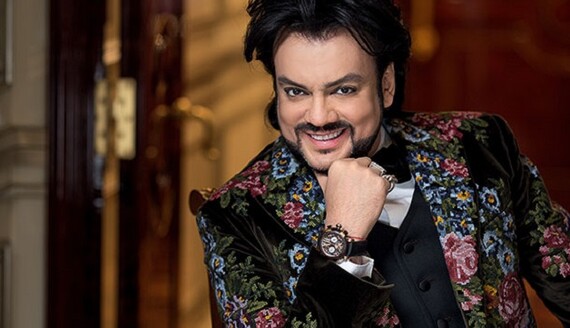 На стиле: Филипп Киркоров удивил поклонников аляповатым нарядом