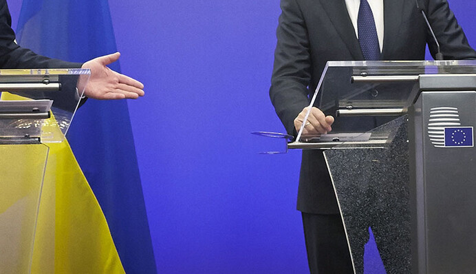 Тупик или новый шанс: с чем придется столкнуться Украине в 2017 году