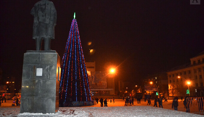 Крива ялинка і 