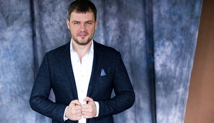 Квартиру известного украинского продюсера облили ядовитым веществом