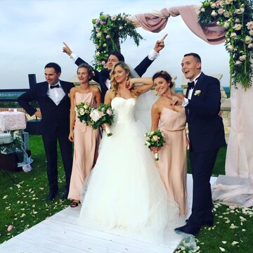 Сергей Притула с женой и сыном отдохнул в Карпатах: опубликованы фото