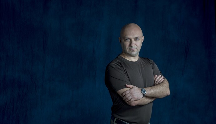 Волонтер Родион Григорян: В АТО пьют все - одни терпимо, а другие…