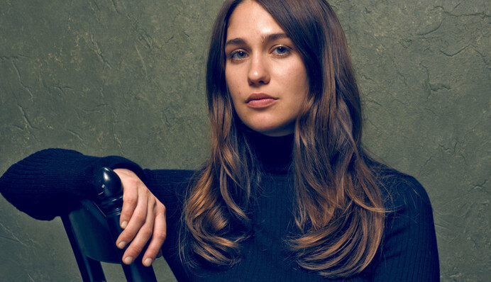 Американская телезвезда засветила небритые подмышки на 