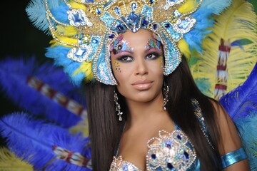 Гайтана снялась в новой фотосессии, продемонстрировав соблазнительные формы