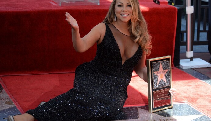 Вандалы осквернили звезду Мэрайи Кэри на Аллее славы