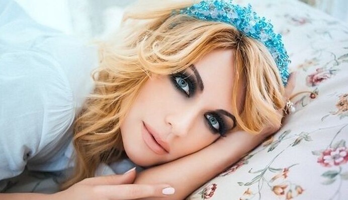 Травести-дива Монро 