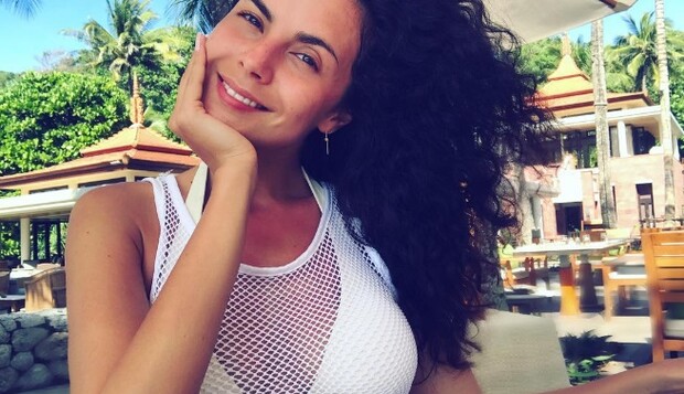 Настя Каменских призналась, что ей пришлось прервать отпуск из-за выступления в РФ: опубликовано видео