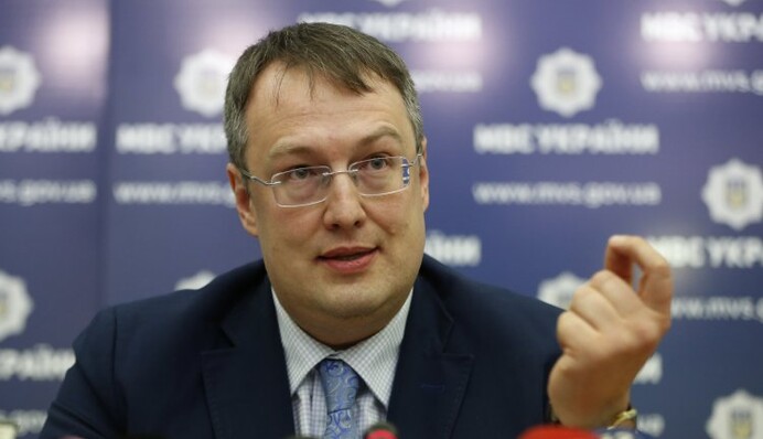 Театр одного актера: что не так с покушением на Геращенко