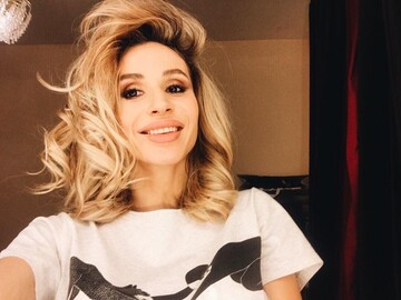 Жаркая Доминикана: Светлана Лобода в бикини ошеломила сети своим прессом