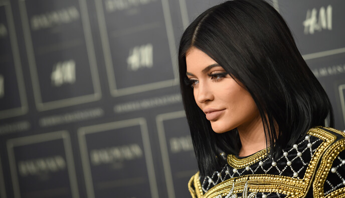 Сестра Ким Кардашьян пикантно оголилась в фотосессии украинского фотографа