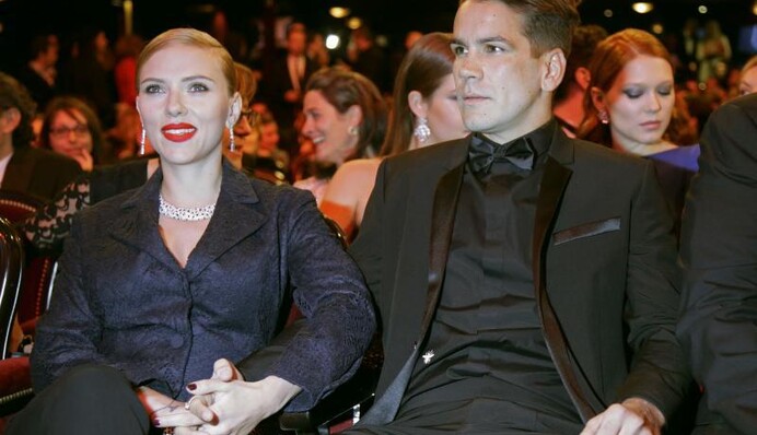 Скарлетт Йоханссон разводится со своим мужем