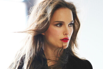 Беременная Натали Портман засветила голый живот на страницах глянца: опубликовано фото