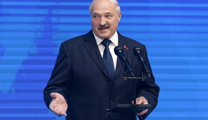 Загнанный в угол: что значат слова Лукашенко о войне в Украине