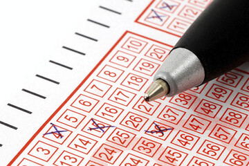 По кому плачуть санкції: лотерейні оператори можуть бути причетні до фінансування терористів