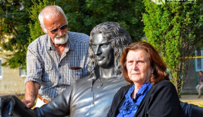 Мама Кузьмы Скрябина: Андрей говорил, что не боится смерти, а боится войны