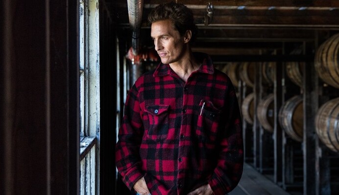 Один против всех: МакКонахи поддержал Трампа