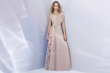 Наталья Водянова снялась в рекламной кампании коллекции H&M из отходов