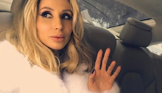 Светлану Лободу потребовали лишить звания заслуженной артистки и гражданства