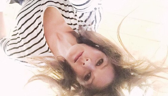 Кэтрин Зета-Джонс устроила экскурсию по своей гардеробной