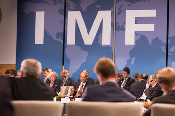 Стабильная "троечница": Украина рискует остаться без транша МВФ