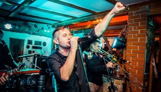 Звонили в КГБ: Жадан провел ночь в милицейской камере