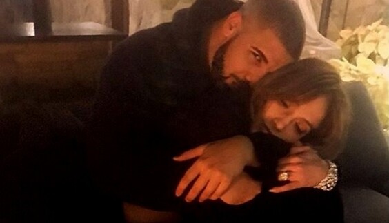 Роман не окончен: Дженнифер Лопес призналась в любви Дрейку