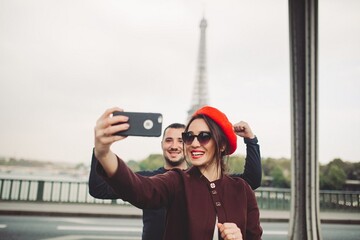 ​Украинская певица показала в клипе свою историю любви с бойцом АТО