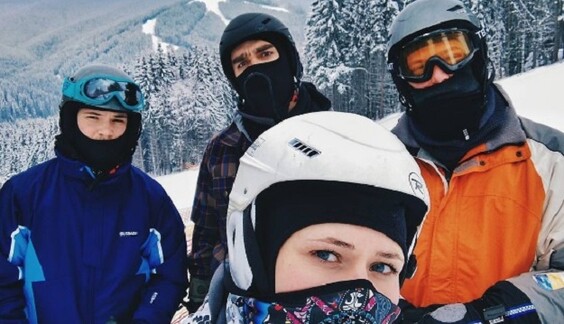 ​Первая в жизни поездка: Юлия Санина показала маленькому сыну Карпаты