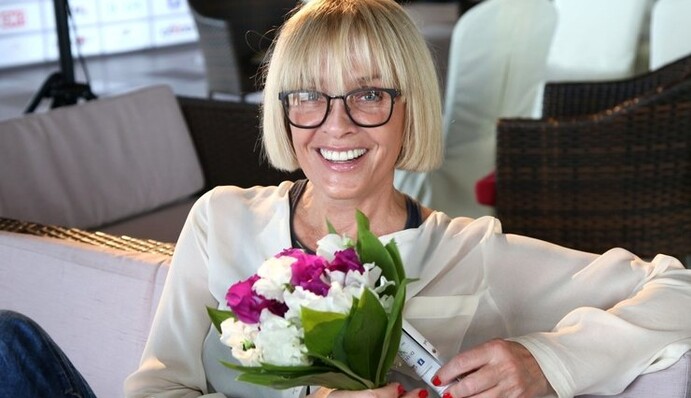 Лайма Вайкуле из-за проблем со здоровьем отменила концерт в Украине