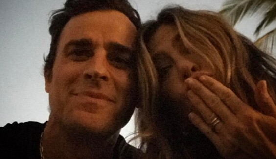 Не опять, а снова: Дженнифер Энистон заподозрили в беременности