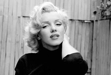 Неизвестные кадры: в Сеть попали фото беременной Мэрилин Монро