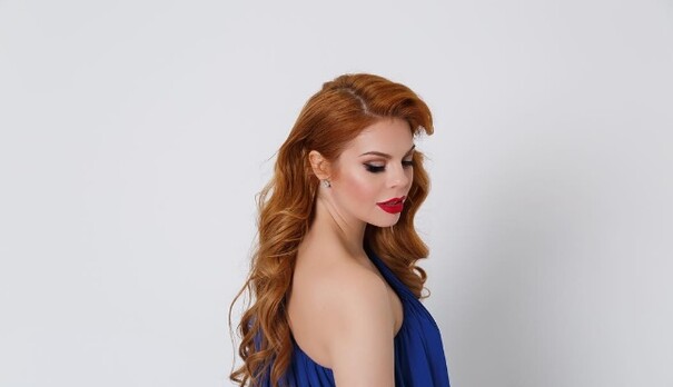 Беременная Анастасия Стоцкая намекнула на пол будущего ребенка