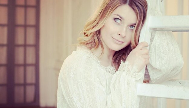 Бывшая ведущая шоу 