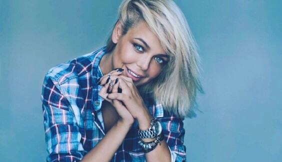 Алина Гросу рассказала, как ей надоели силиконовые губы