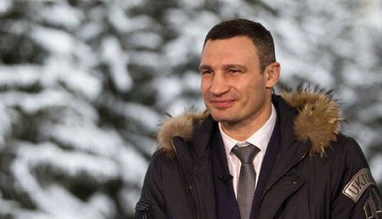 Виталий Кличко и Олег Ляшко облюбовали куртку за 57 тысяч грн