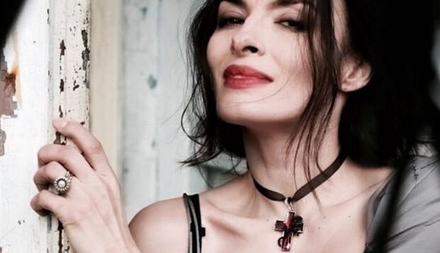 Совсем не изменилась: Надежда Мейхер поделилась с поклонниками раритетным фото